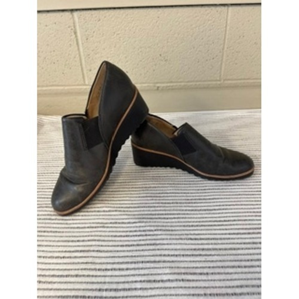 LifeStride Women Black Faux Leather Wedge Booties Slip On Comfort Shoes 6.5M